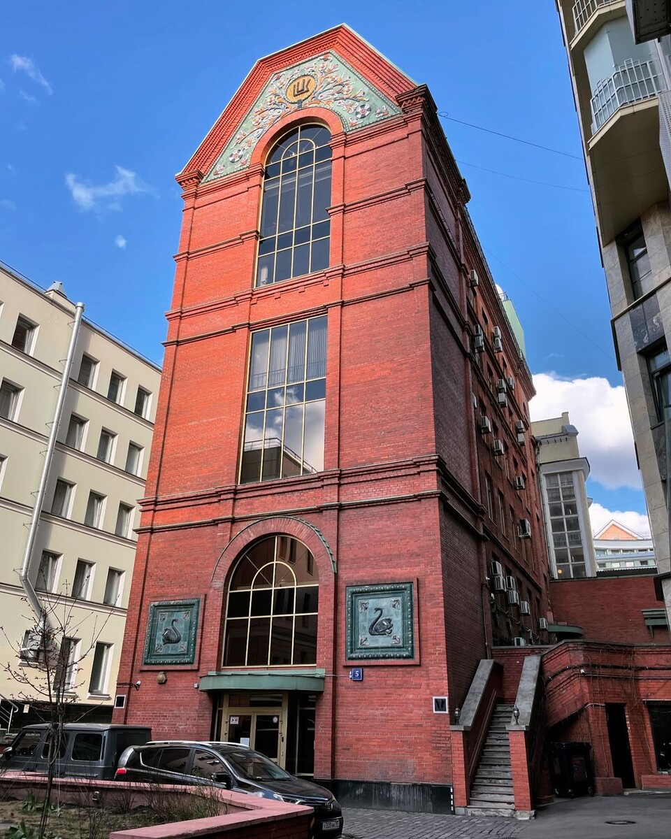 Ювелирная фабрика Ф.А. Лорие © "Покажу Москву"