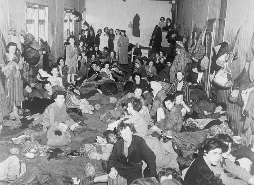 Цыгане во времена Второй мировой войны. Источник: German Federal Archives. 