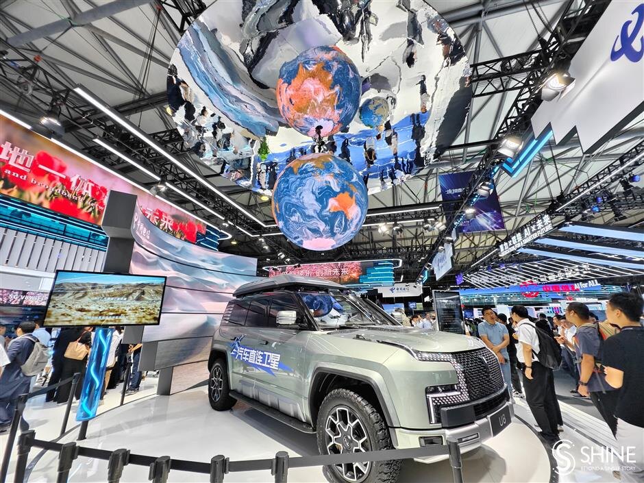 Автомобиль Yangwang U8 от BYD. Источник фото: www.citynewsservice.cn.