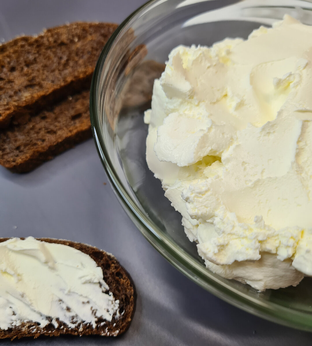 Домашний творожный сыр из обычного йогурта и сметаны | Tipa_FoodBloger |  Дзен