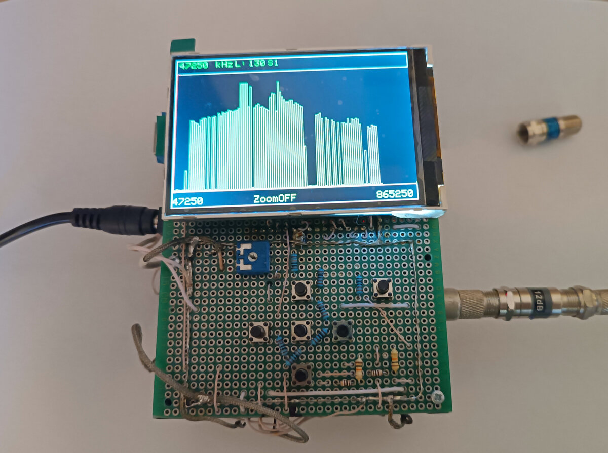 Макетная версия панорамного индикатора уровня сигнала диапазона 45 МГц - 860 МГц