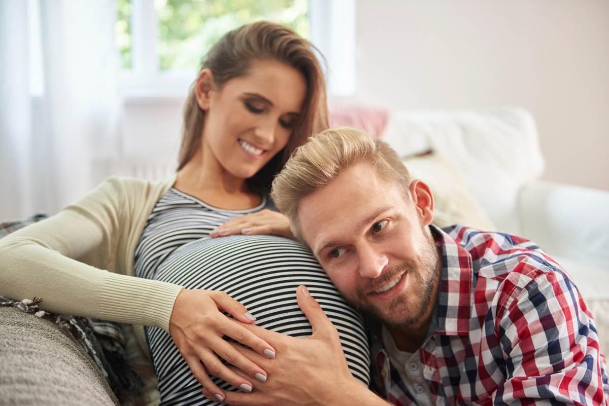 Люди еще никогда так не были рады второму ребенку. Фото: gpointstudio, freepik.com