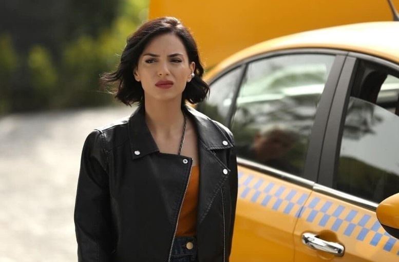 Дамла. Любвница мужа главной героини. Источник фотографии: https://www.kino-teatr.ru/kino/movie/asia/157439/foto/1187327/