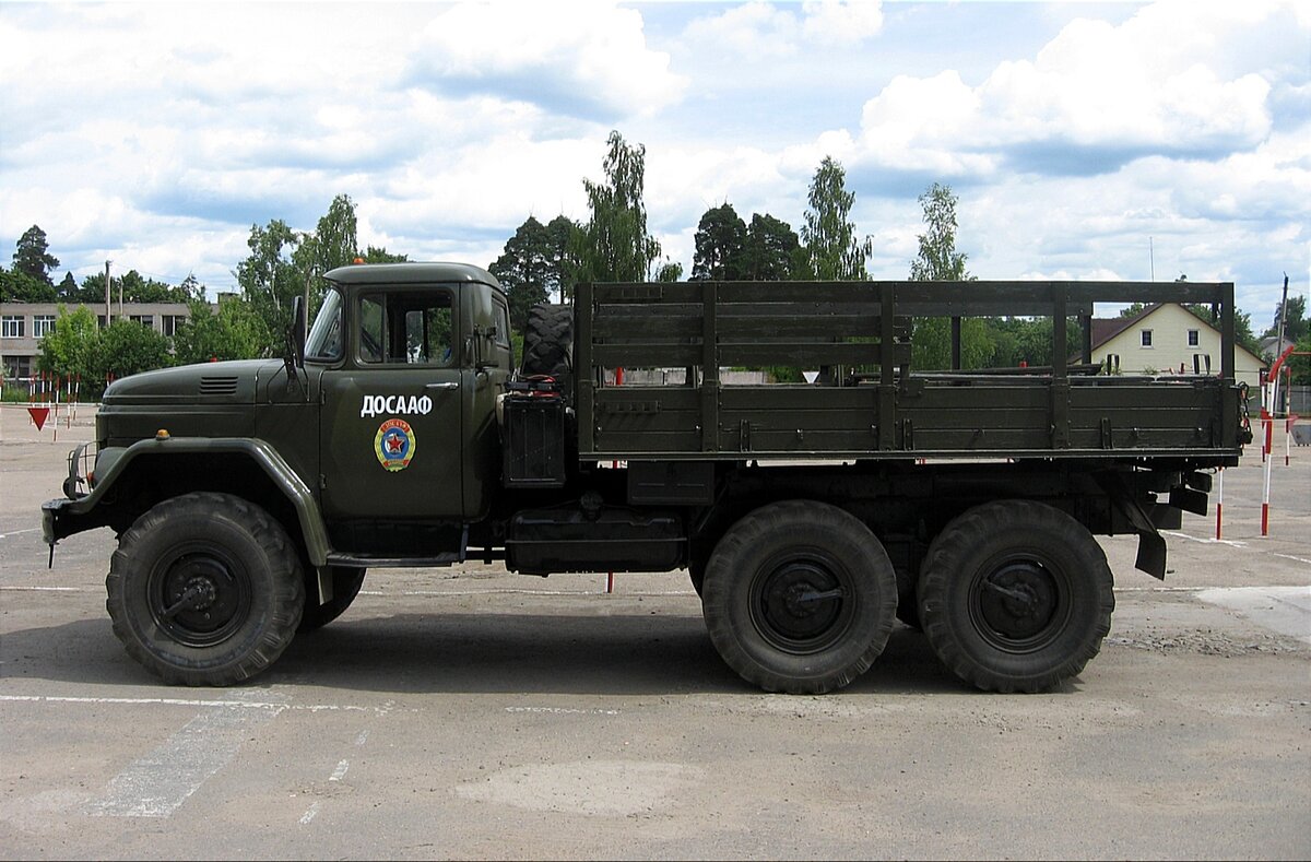 Отучился в досааф. Отучился в досааф. Военные специальности в досааф. Досааф автошкола категория с. Водители досааф.