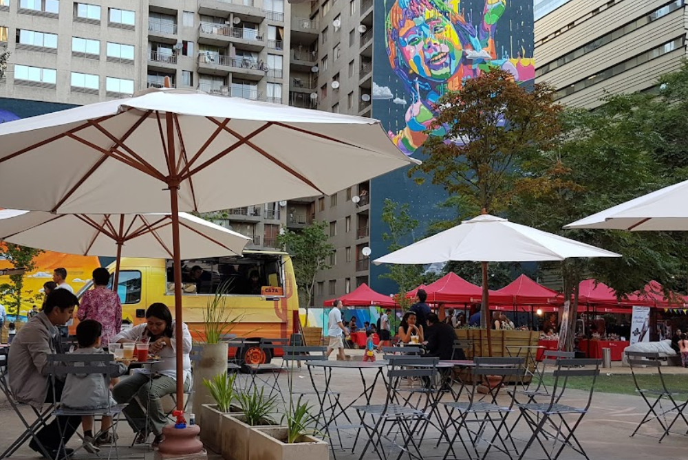 Plaza de Bolsillo Santo Domingo Сантьяго де Чили, фото из открытых источников