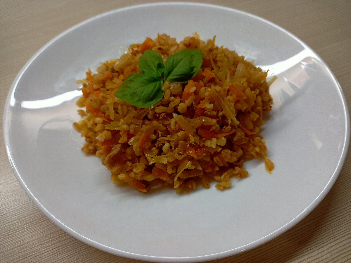 Булгур с овощами и мясом 