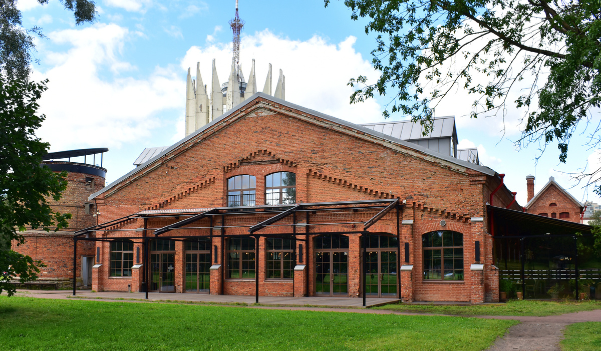 Здание фермы Бенуа в наши дни