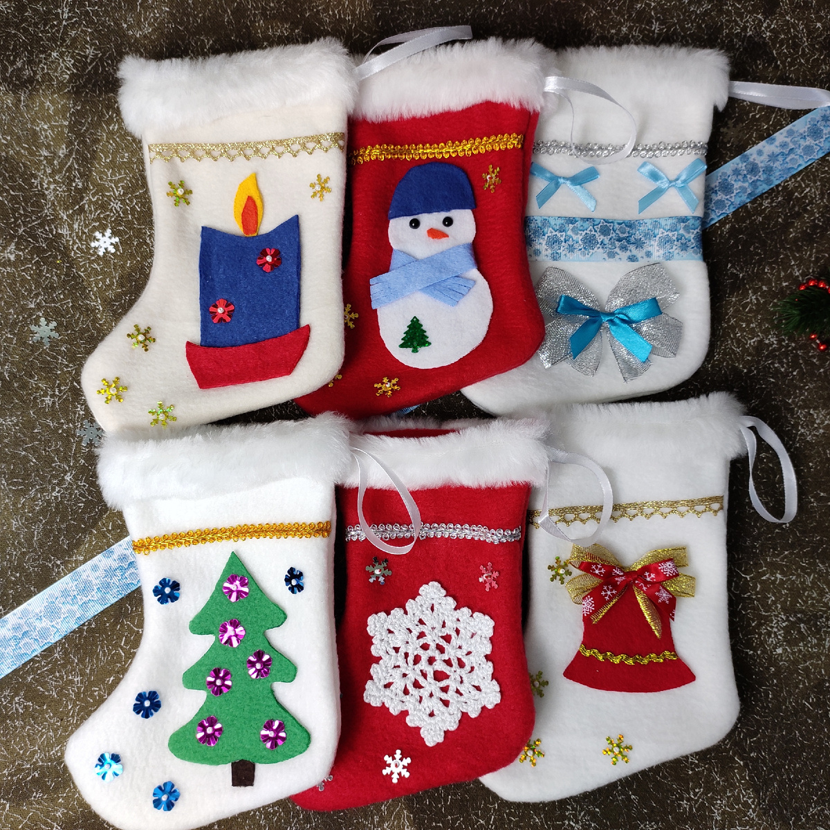 Новогодние носочки. Автор Евгения Александрова