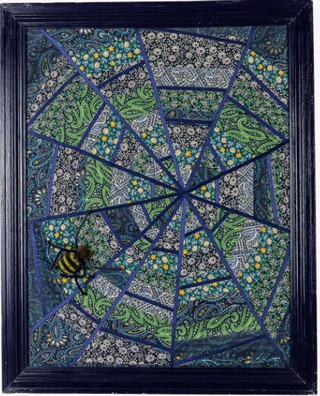 "Вечерняя охота" 1997г создано в соавторстве с мужем, Михаилом Лебелевым