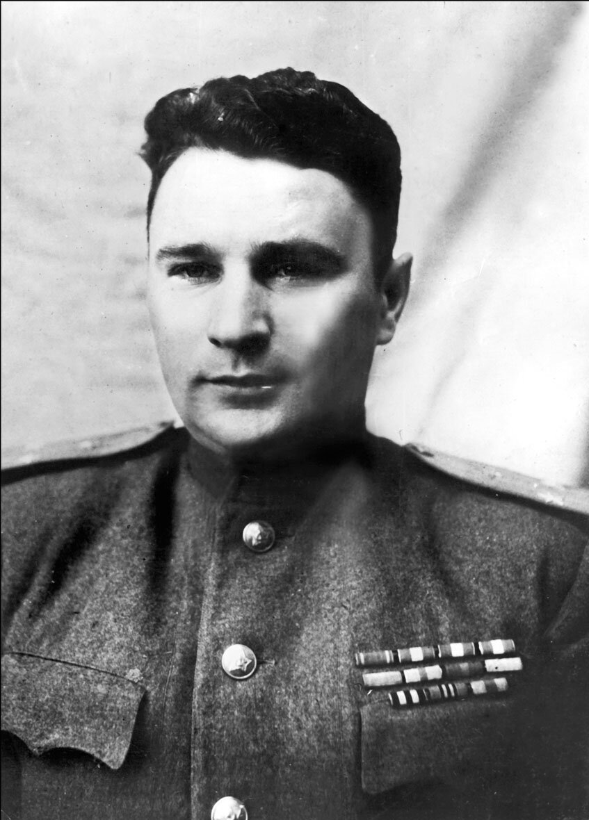 Бобров Владимир Иванович.