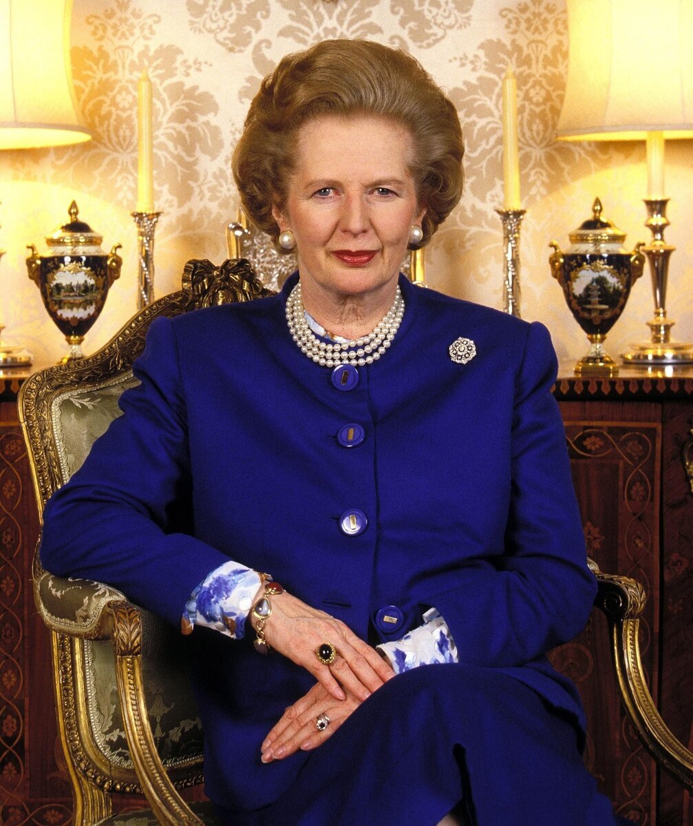 Листайте галерею