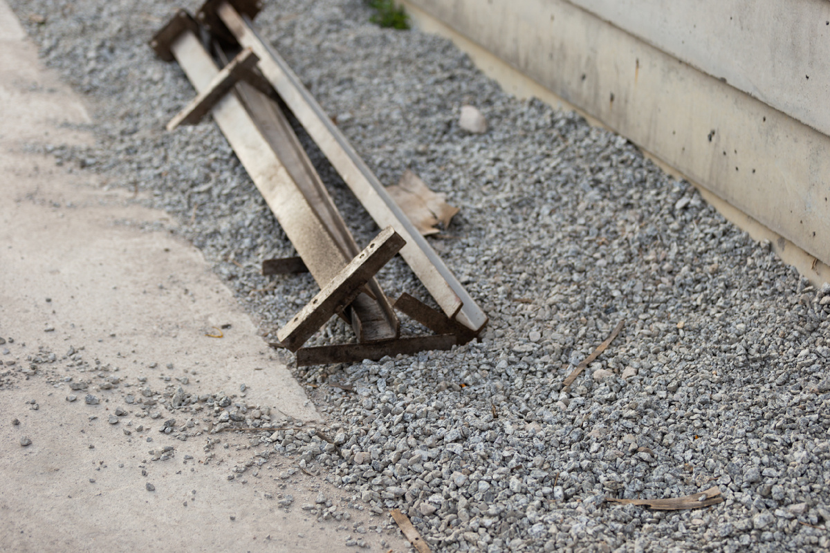 Обустройство отмостки вокруг дома