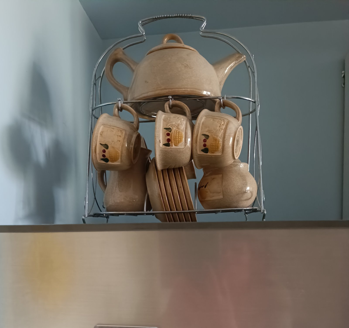 очень хочется кофе. кофе полезно для организма. полезный кофе. кофе нельзя. приглашение выпить кофе прикольное.