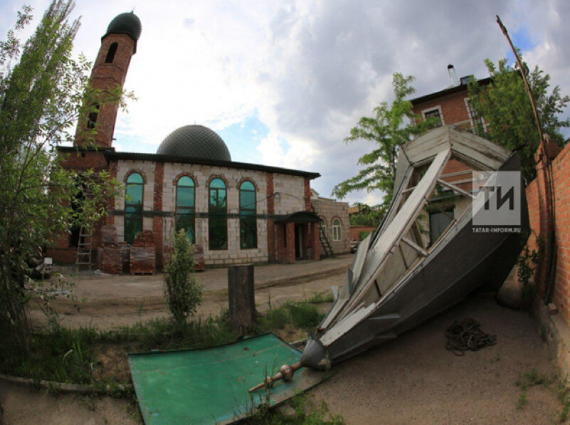 Снесен старый минарет. Конец-2010-х-гг. Фото автора