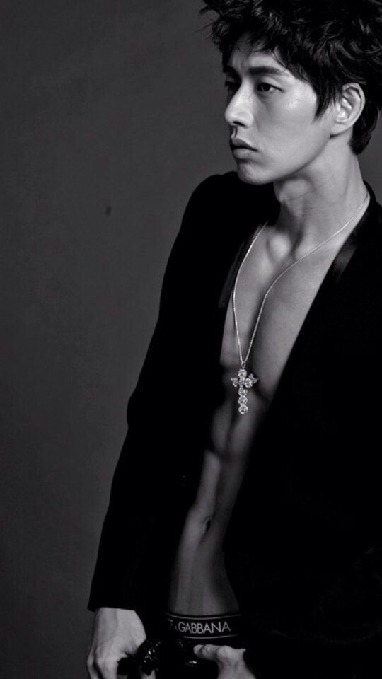 Модель и актёр Пак Хэ Чжин 