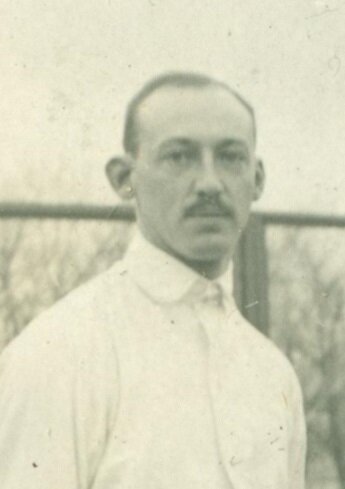 Алексей Валерианович Князев. Часть группового фото. Москва, 21.10.1913 г. Фотограф не известен. Из архива Князевых-Ильиных.