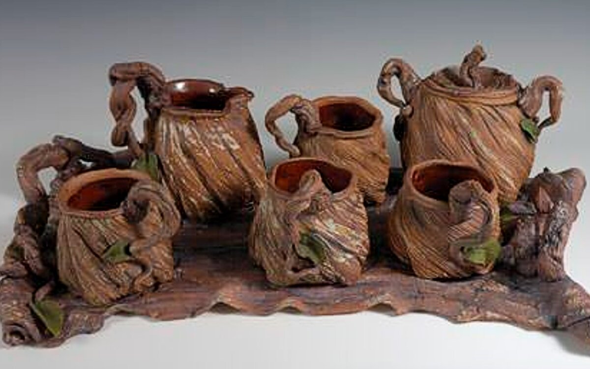 Ян Коленда, чайный набор, источник sticks-n-stonesstudio.com