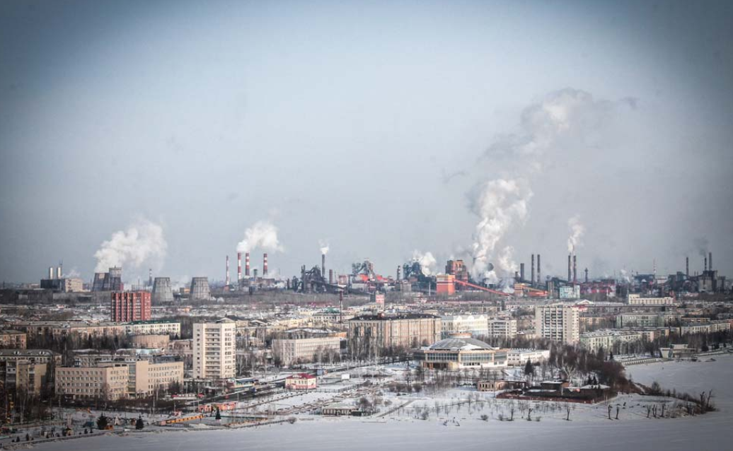 Время города нижний тагил. Население города Нижний Тагил. Численность города Нижний Тагил. Город Нижний Тагил Свердловская область. Вид на НТМК С лисьей горы.