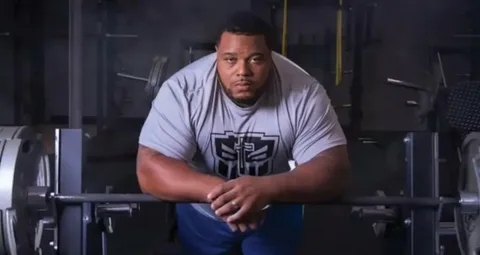 Посмотрите ведь какой мощный Мэддокс