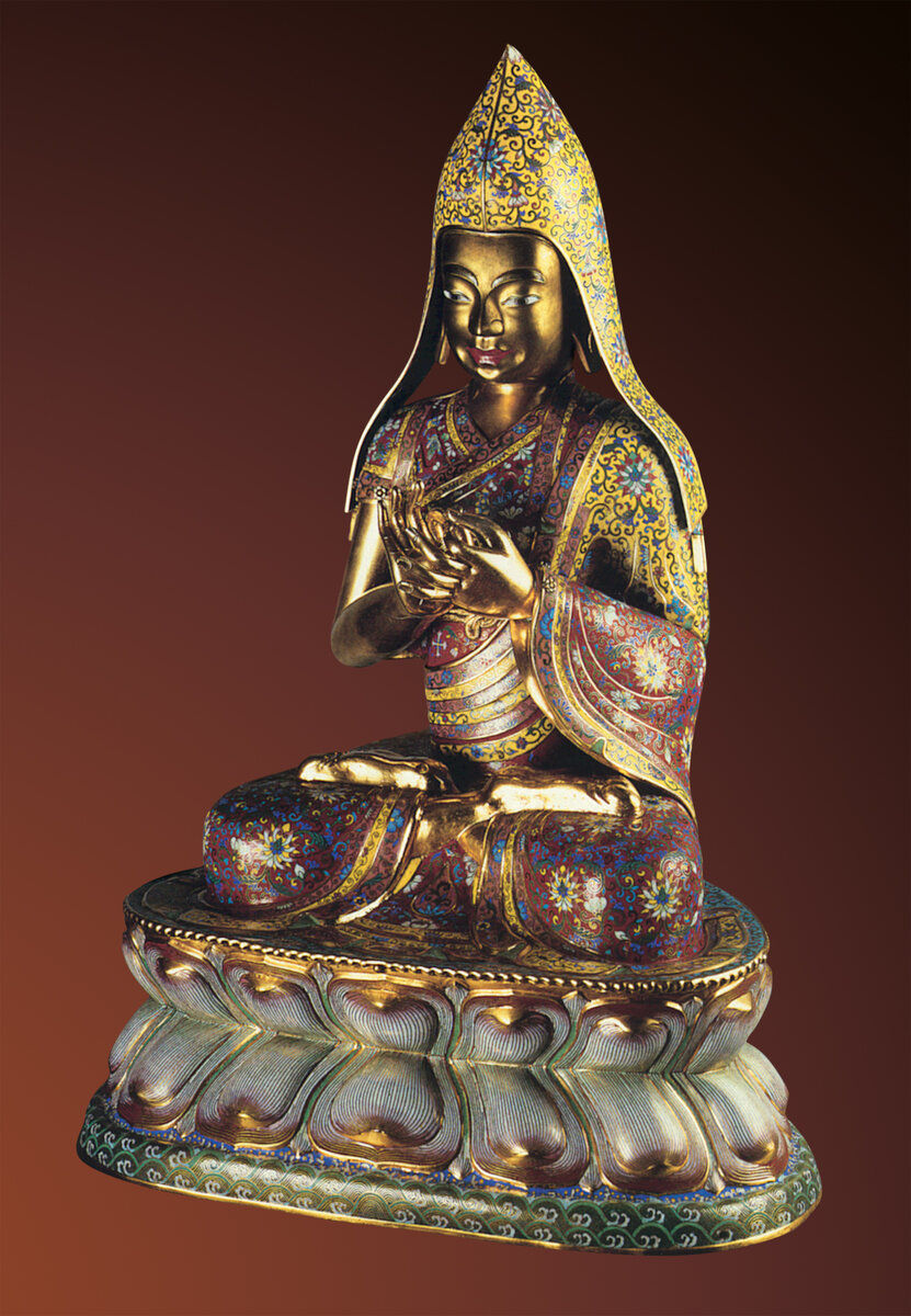 Ойраты — древний народ монгольской группы, который кочевал на территориях Восьмиречье, в области истоков Енисея, на территории современной восточной Тувы, Алтая, Северной и Западной Монголии в районе-35