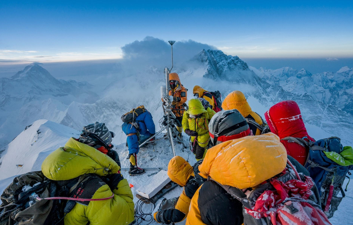 Трупы альпинистов на склонах Эвереста (фото 18+) - Петербургская газета