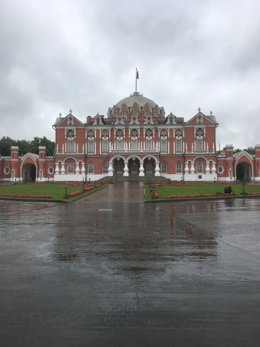 Прогулка по Армянскому переулку. Прохожие даже не представляют, какая у  него богатая история | Загадки науки | Дзен