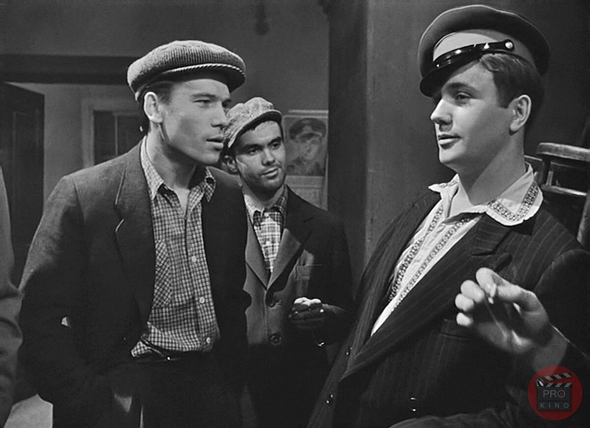 Леонид куравлёв колокольников. Х ф живет такой парень. Х ф живет такой парень. Пашка колокольников куравлев. Леонид куравлёв в фильме живет такой парень.