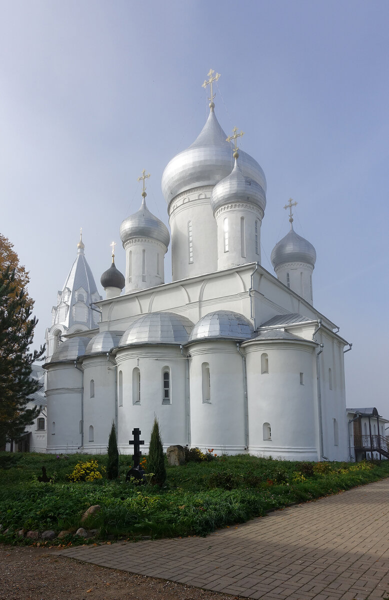 Никитский монастырь переславль залесский фото. Никитский монастырь Кашира. Никитский монастырь в Москве фото. Никитский монастырь мужской Кипр. Самые древние обители нашей страны.