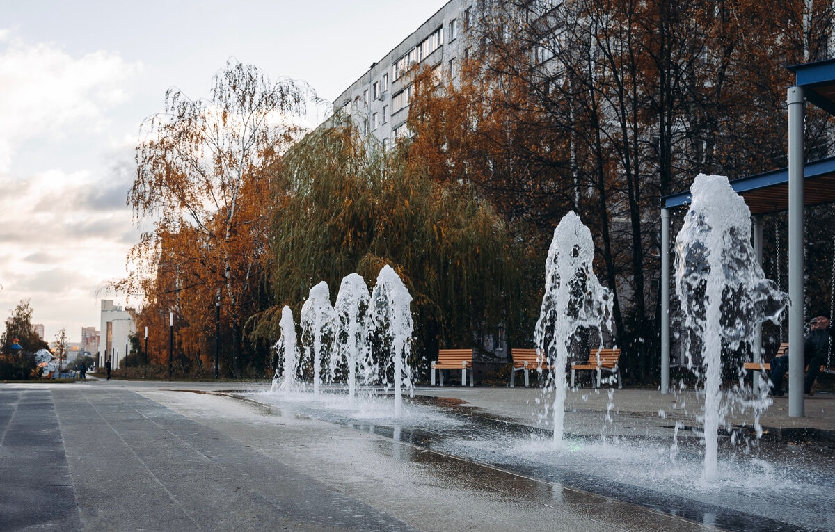 Погулять в щелково. Сквер вдоль Чукотского проезда.