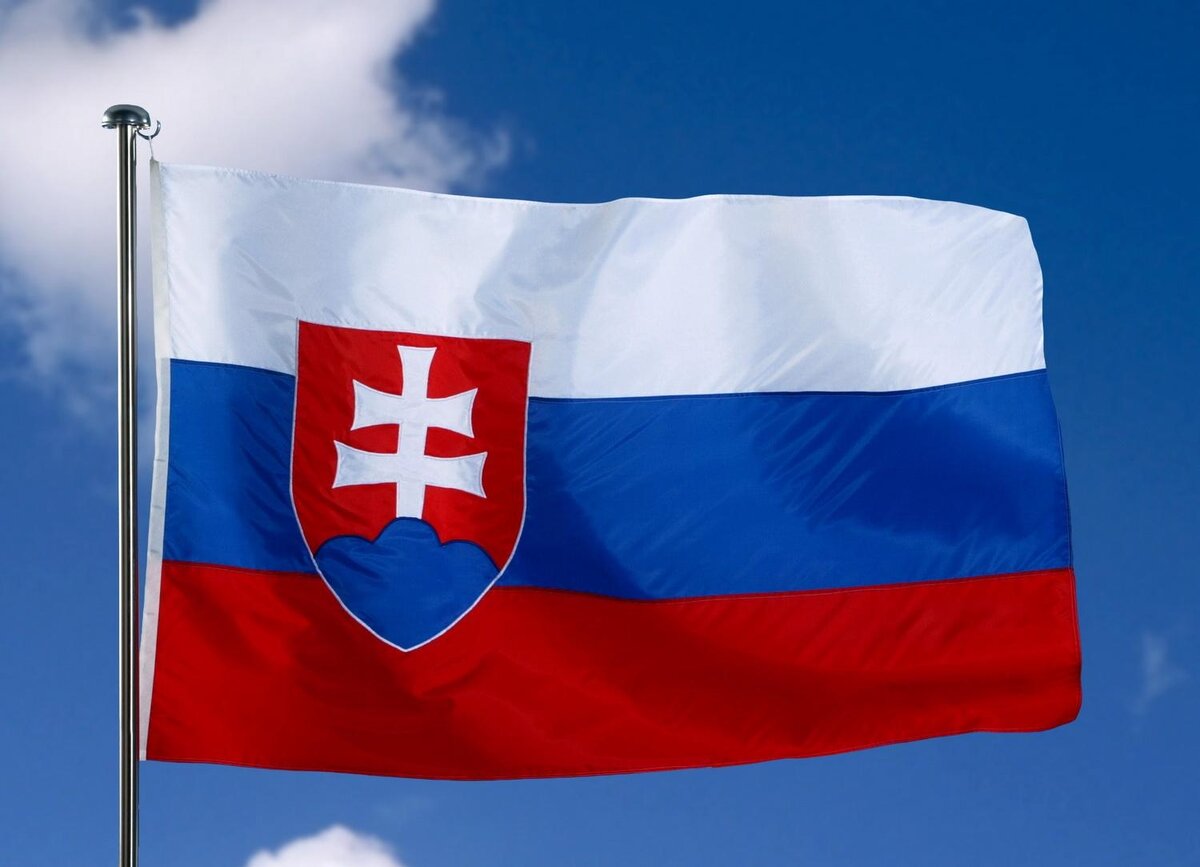 какой флаг у словакии