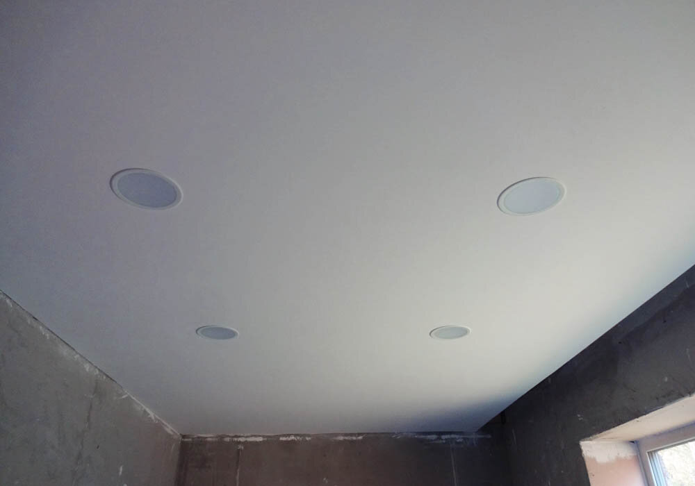 Потолок готов