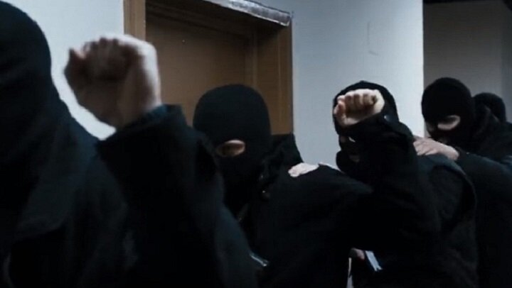 Плохие парни в боевике Ангел-хранитель. Кадр из боевика Ангел-хранитель.