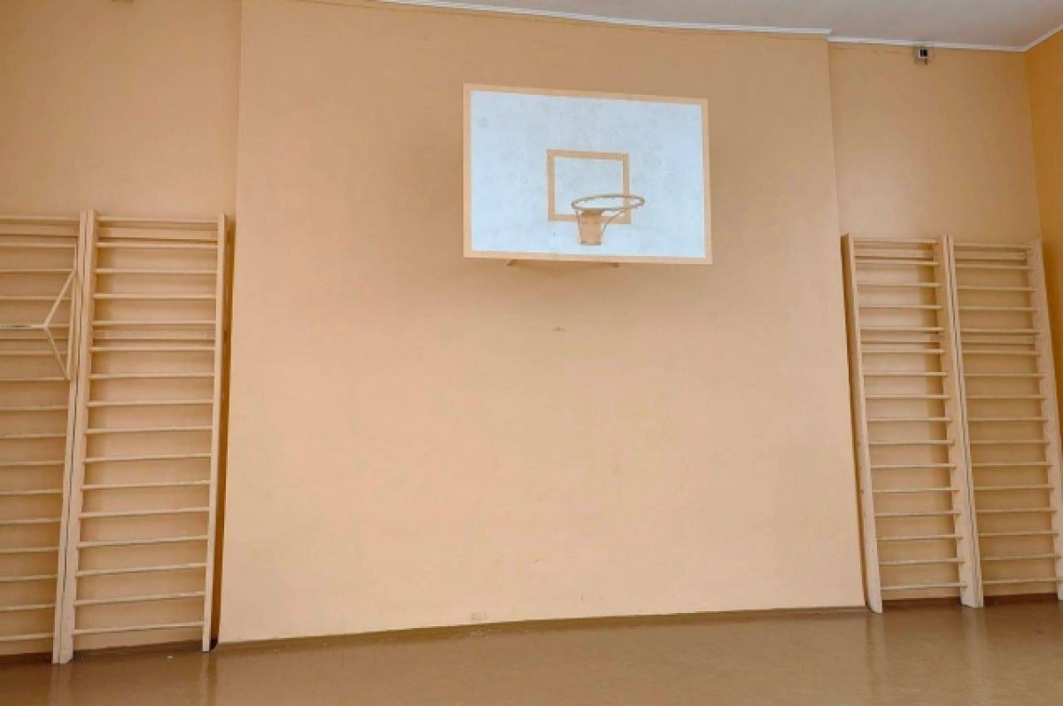   Спортзалы отремонтировали в трех школах Иркутска