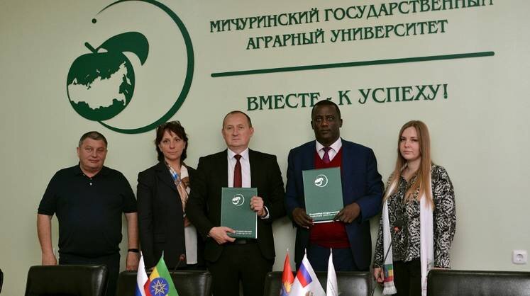    mgau.ru
