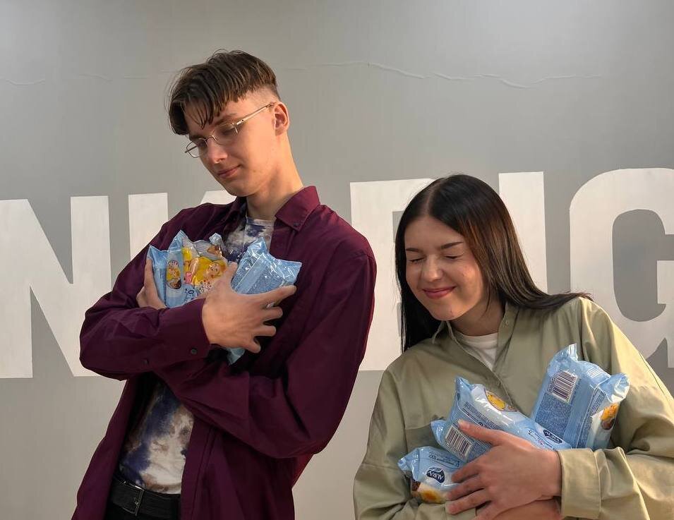 мы (с салфетками)