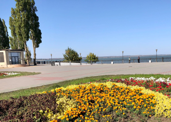 Набережная Таганрога. Фото автора 25.09.23