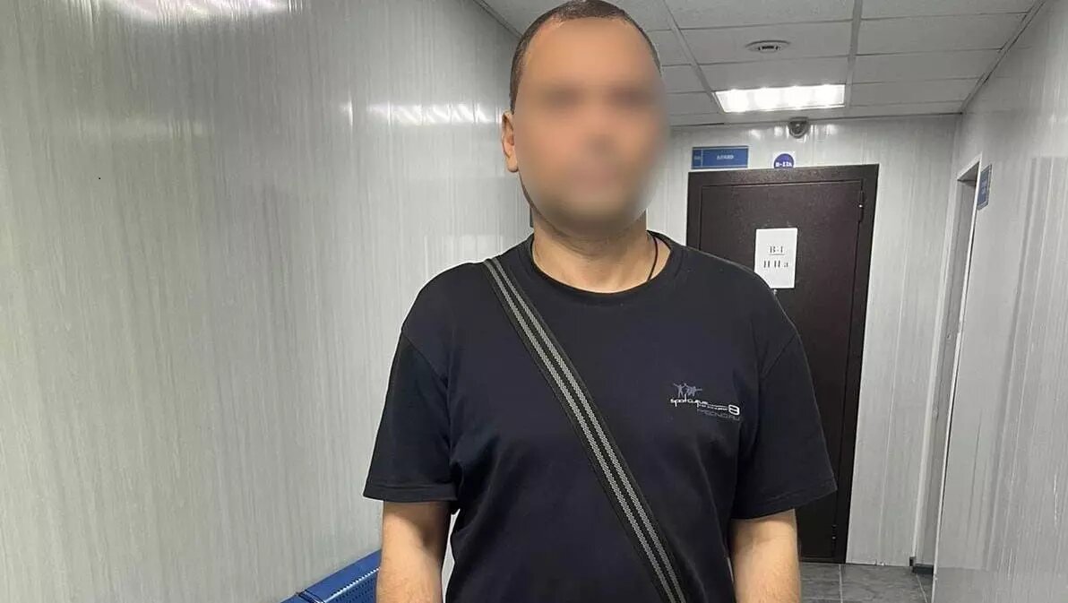     Подозреваемого в разбое 43-летнего волгоградца задержали оперативники уголовного в Дзержинском районе, сообщили в ГУ МВД по Волгоградской области.