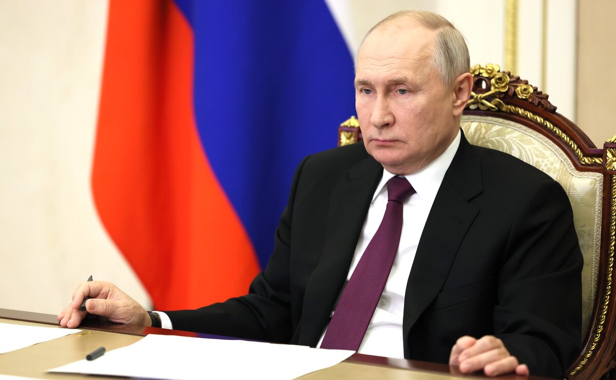 Путин заметил, что высокий уровень доверия граждан к губернаторам означает для них еще большую ответственность.  Фото: kremlin.ru