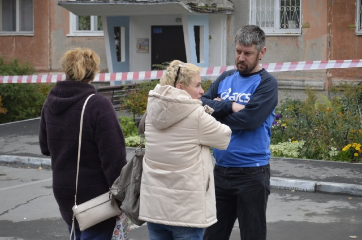    Тюменские власти провели встречу с жителями дома, в котором взорвался газ
