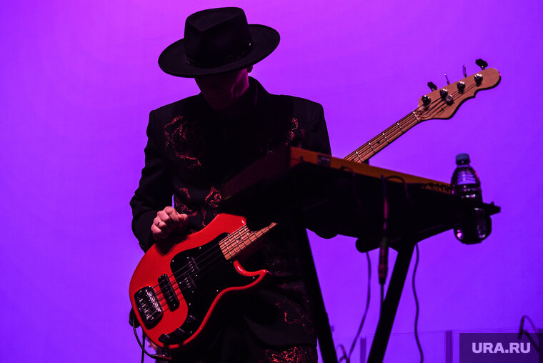    Шансонье навестил маму в Кургане и поделился своим визитом в видео