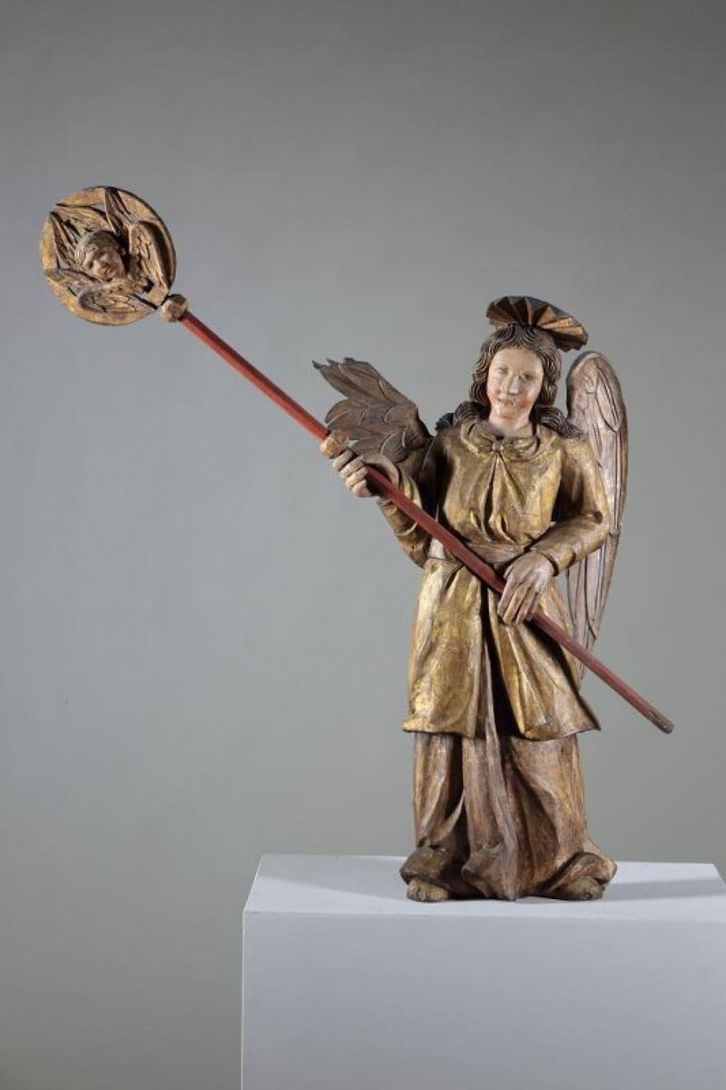 Ангел с рипидой (конец 18 века. Дерево, резьба, левкас, темпера, позолота)