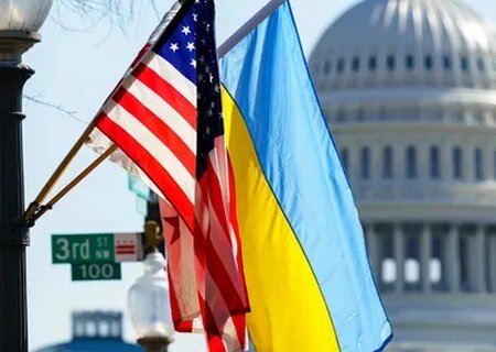    Украина не собирается просить, а будет требовать финансовой поддержки Запада