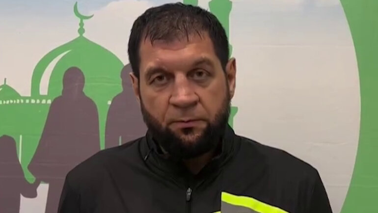    Александр Емельяненко. Соцсети