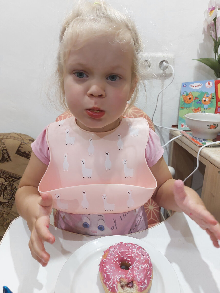 За хорошее поведение полагаются вкусняшки)))