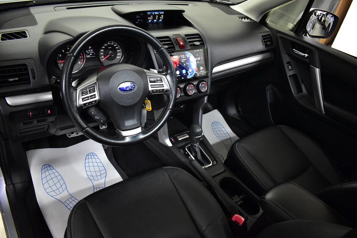 Салон имеет неплохую архитектуру.