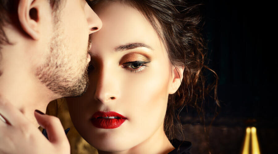    Как завоевать сердце мужчины? Фото: Depositphotos