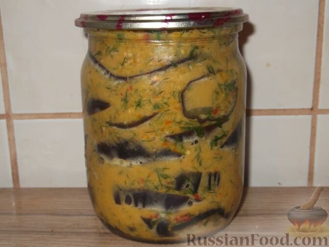 баклажаны, перец сладкий, перец горький, зелень укропа, зелень петрушки, чеснок, масло растительное, уксус, соль