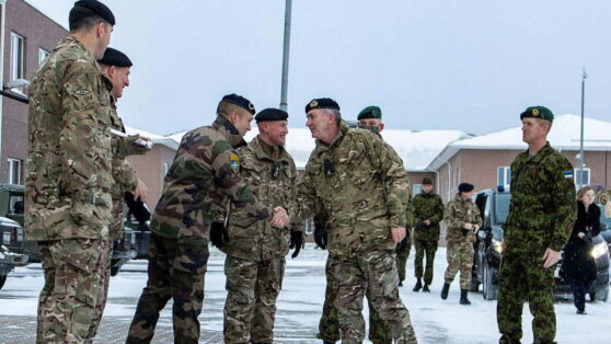    Министр обороны Великобритании: позиции РФ крепче, чем ожидал Запад Сергей Бунеев