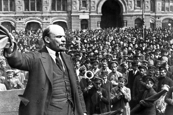 Почему только Ленин мог возглавить революцию?