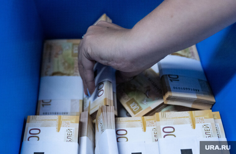    Женщину обвиняют в присвоении около 3,5 млн рублей